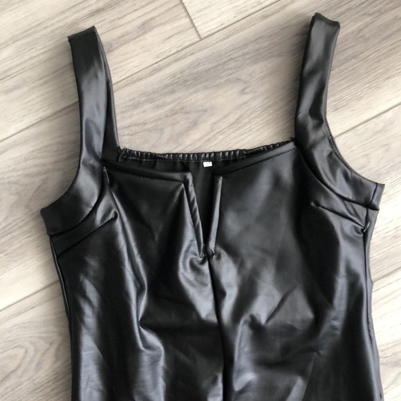 Vegan 🖤 Black Leather Dress - Picture 7 of 9